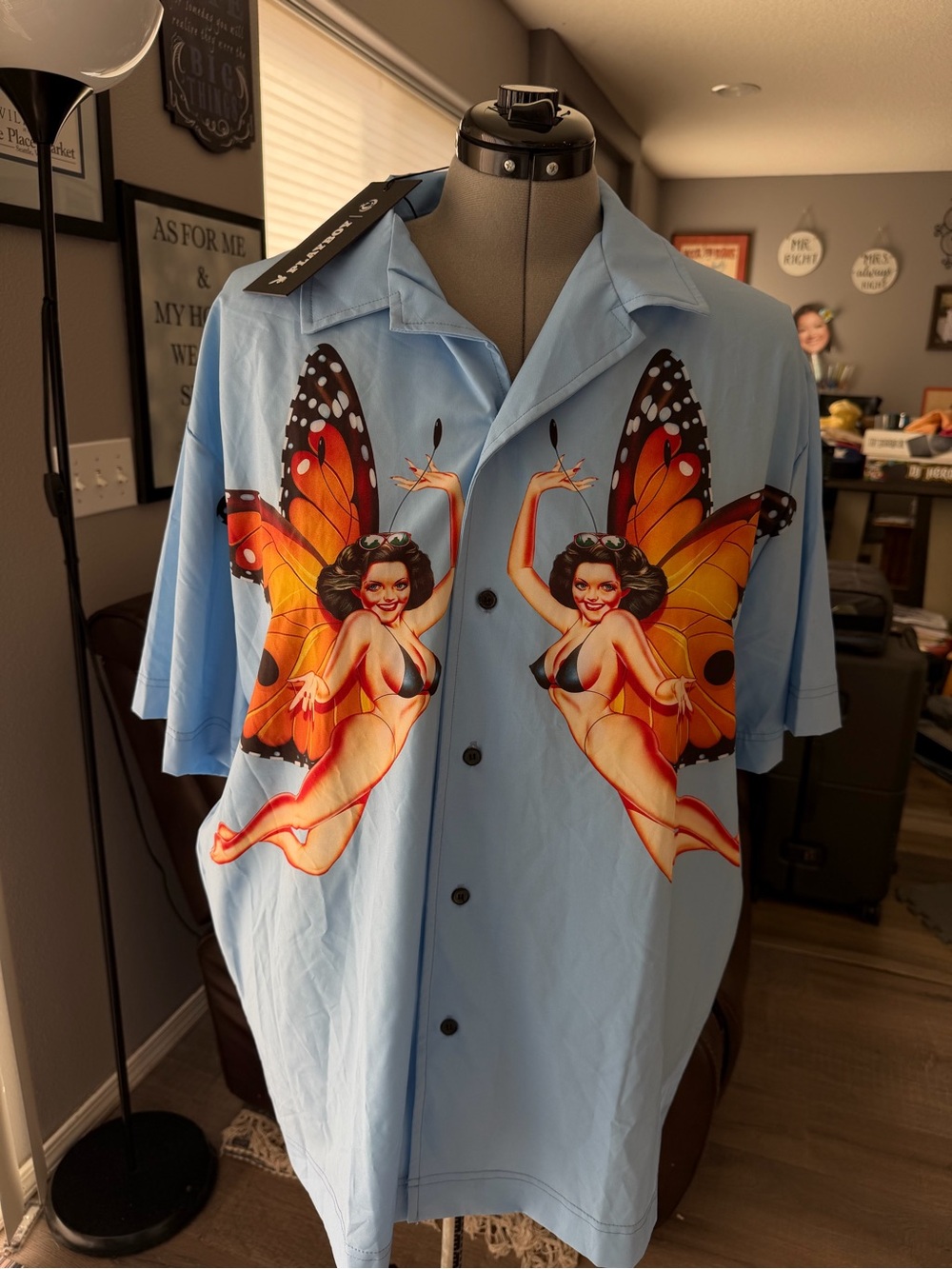 Men's Light Blue Casual Button-Down Shirt with Butterfly Pinup Print